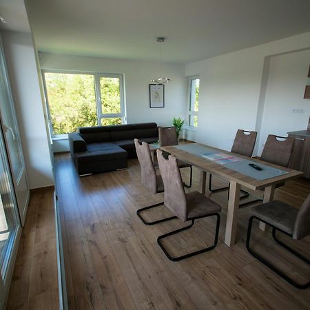 Ferienwohnung Zea Apartmanhaz Balatonfenyves Exterior foto