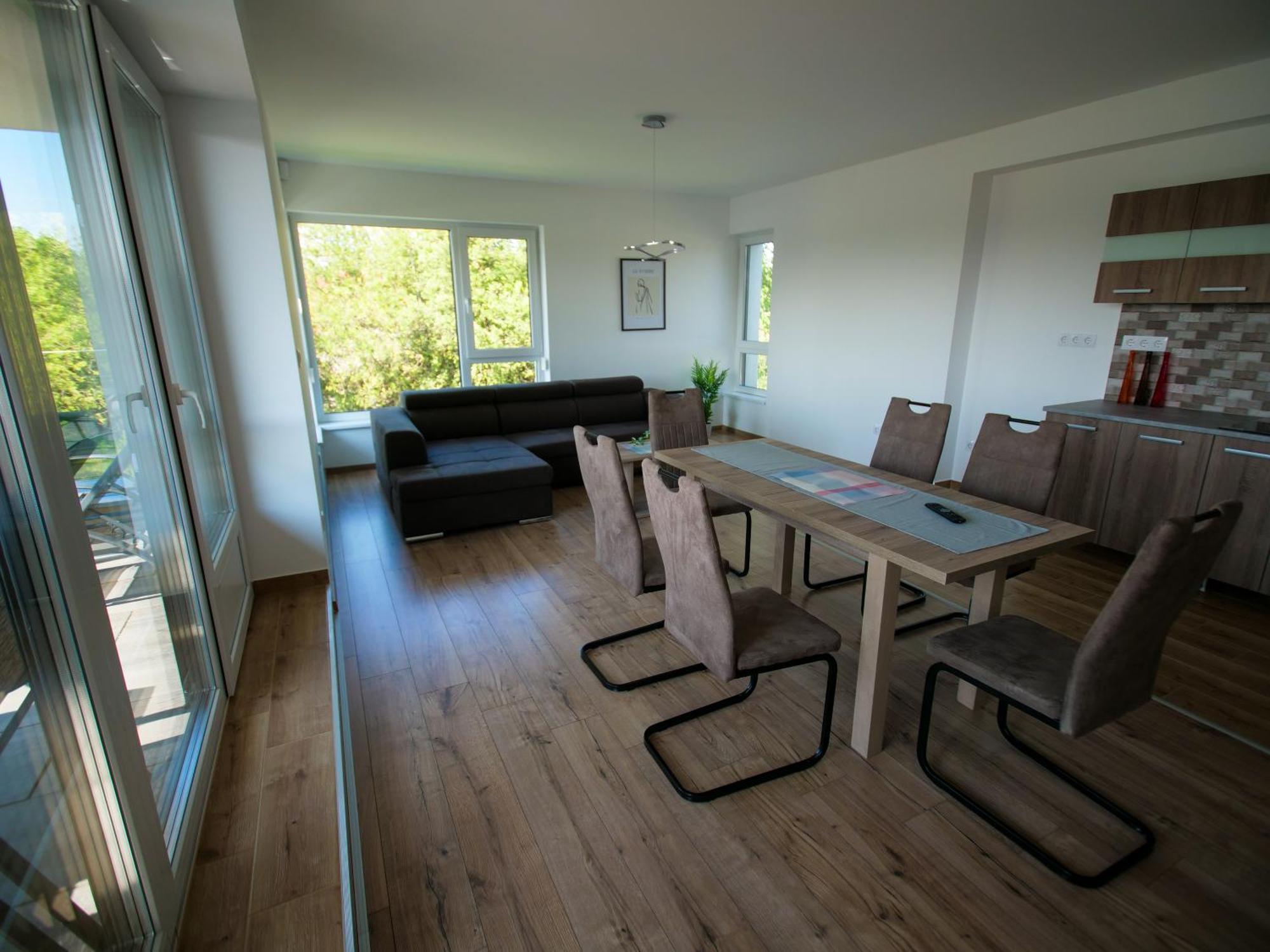 Ferienwohnung Zea Apartmanhaz Balatonfenyves Exterior foto