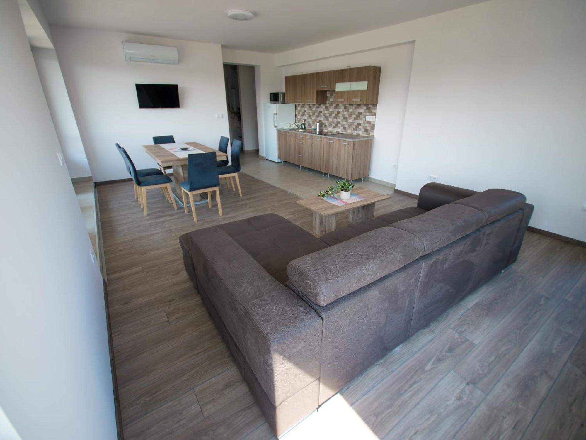 Ferienwohnung Zea Apartmanhaz Balatonfenyves Exterior foto