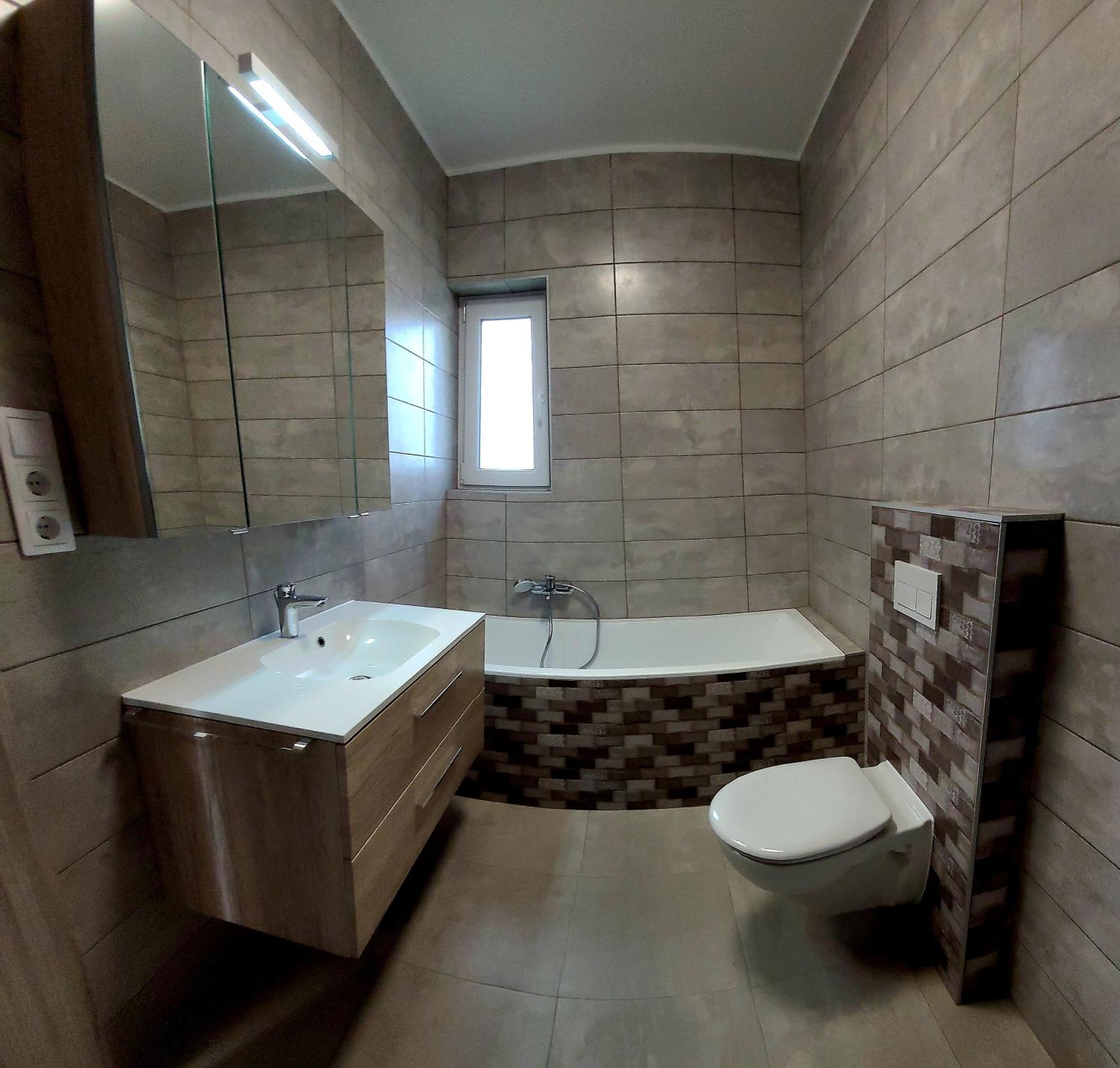 Ferienwohnung Zea Apartmanhaz Balatonfenyves Exterior foto